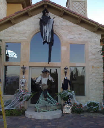 Halloween Decoration Installers by HolidayIllumination.com, Las Vegas, NV