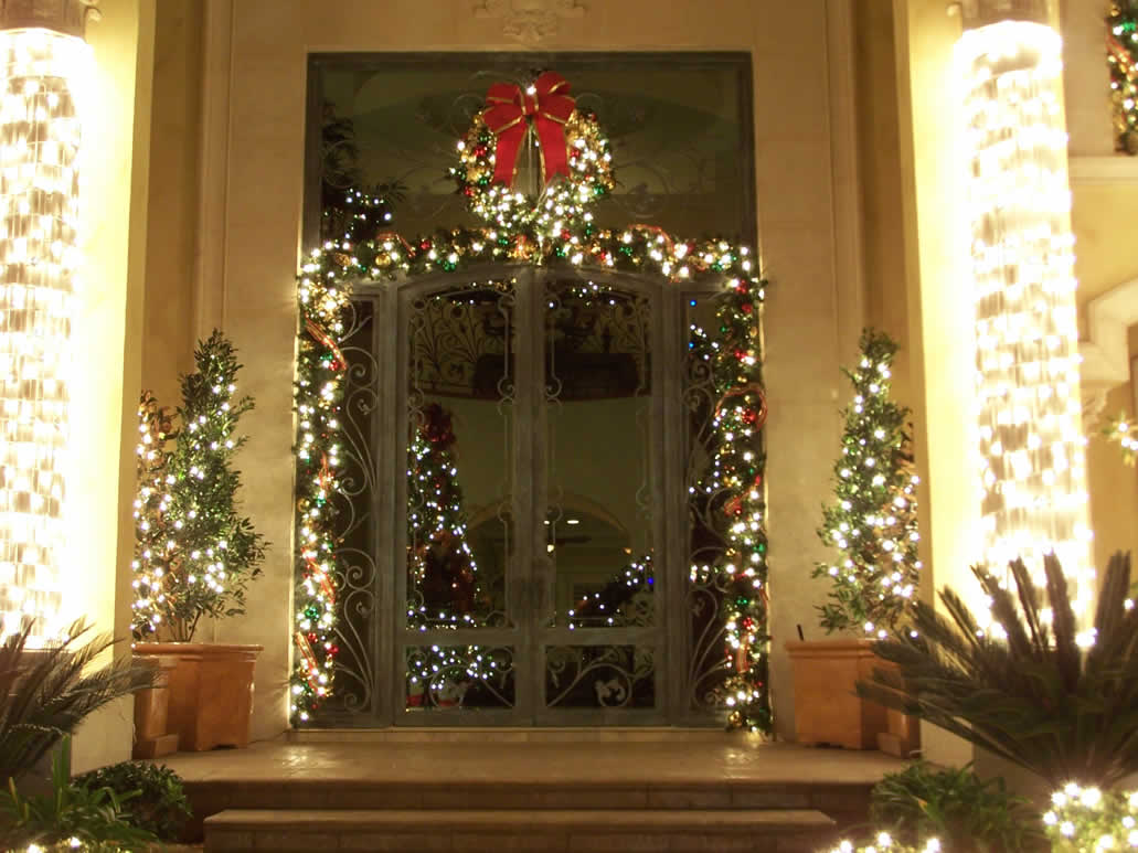 Las Vegas Residential Christmas Decorating Services